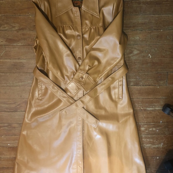 Vintage camel trench - Picture 8 of 8